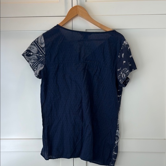 Natural Reflections Navy Paisley Women's Top size Large - Picture 8 of 8
